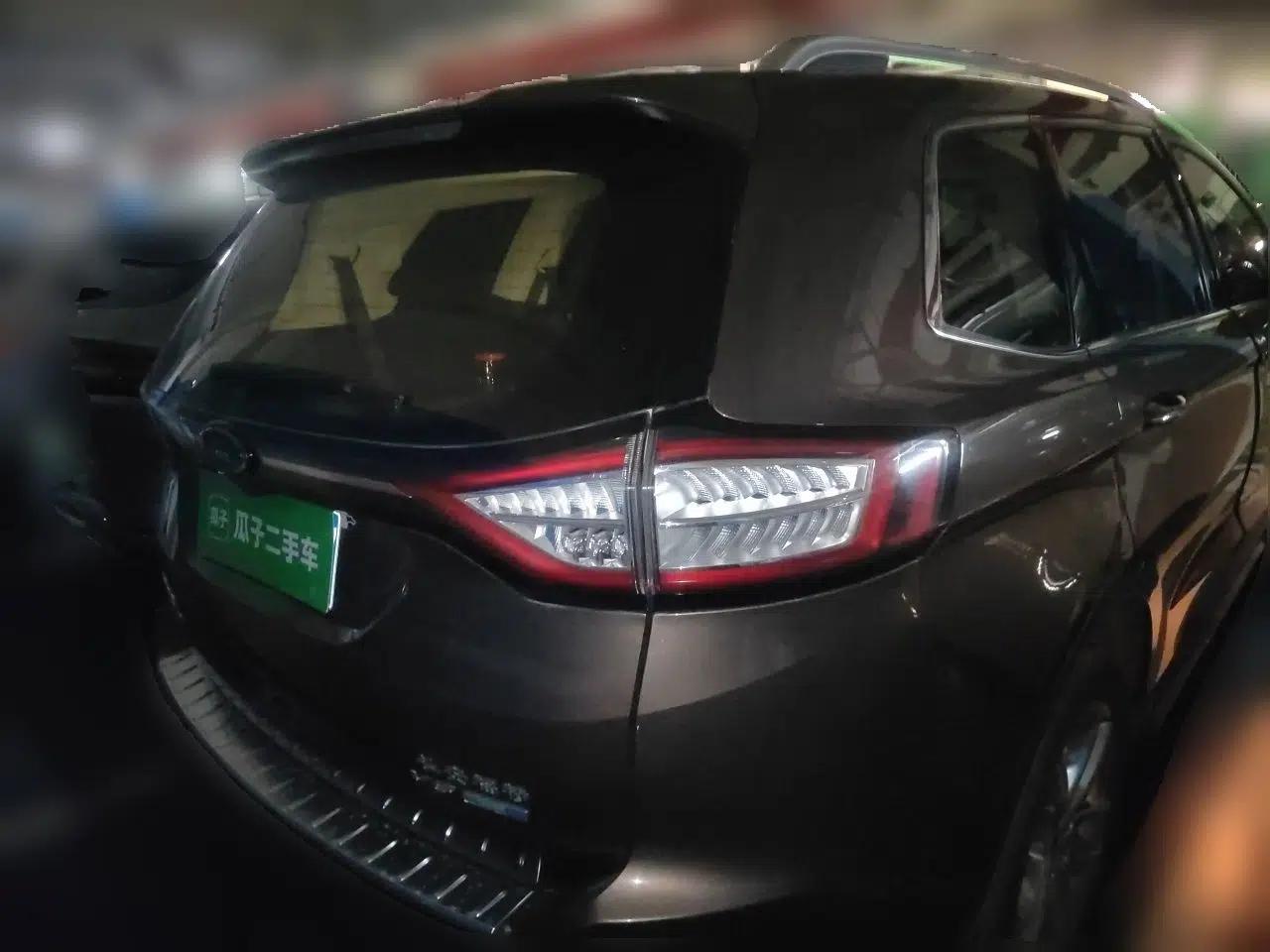 Ford Edge 2015 2.7T GTDi 4x4 Prestige 7-Seater — миниатюра 5