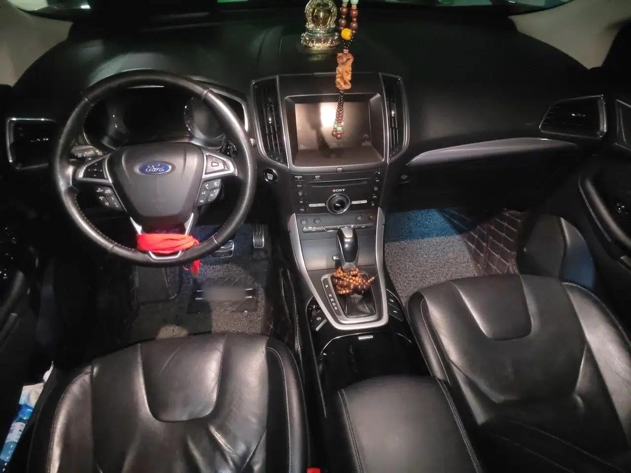 Ford Edge 2015 2.7T GTDi 4x4 Prestige 7-Seater — миниатюра 9