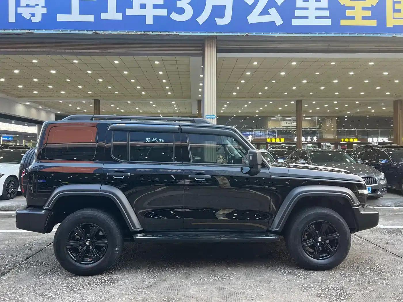 Tank 300 2023 Off-Road Edition 2.0T Conqueror — миниатюра 4
