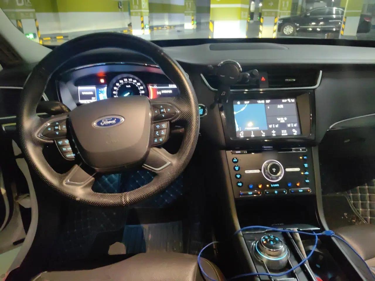 Ford Taurus 2017 EcoBoost 245 Luxury Model — миниатюра 10