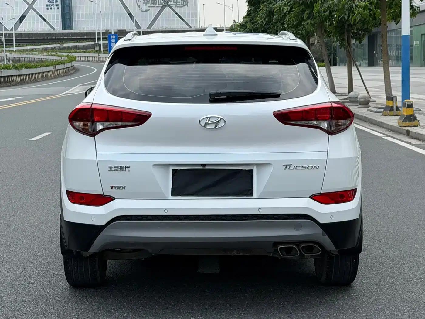 Tucson 2015 1.6T Dual-Clutch Two-Wheel Drive Intelligent Model — миниатюра 5