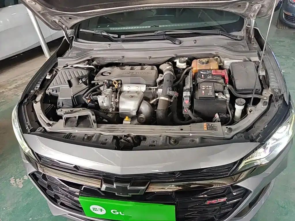Chevrolet Cruze 2020 Mild Hybrid RS 330T Automatic Comfort Edition — миниатюра 20