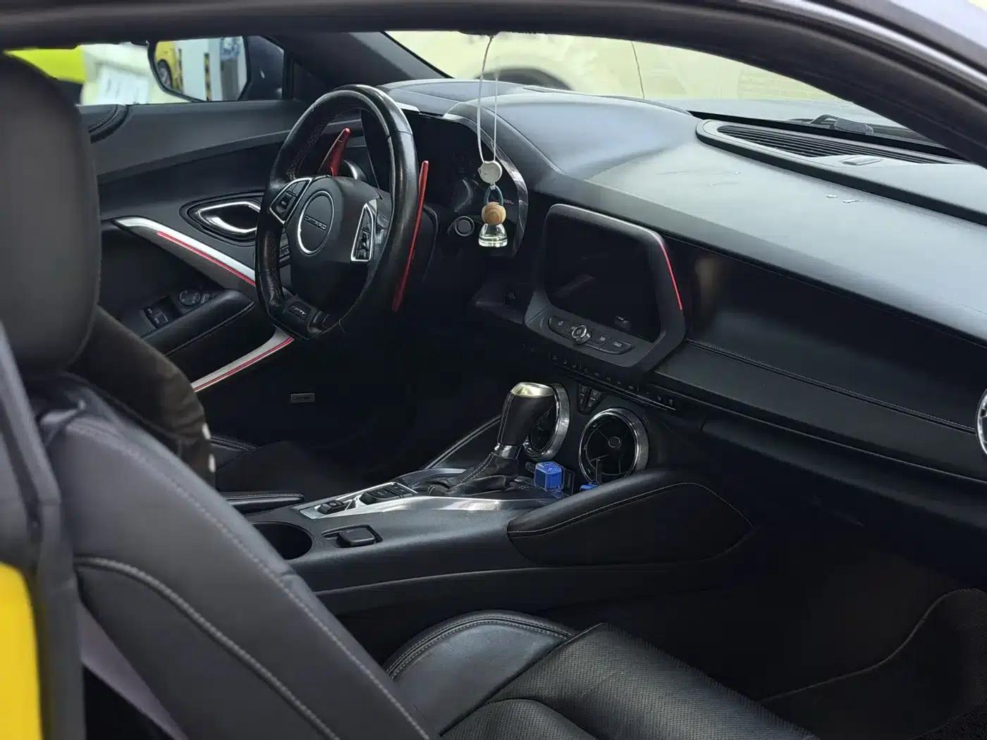 2017 Camaro 2.0T RS — миниатюра 5