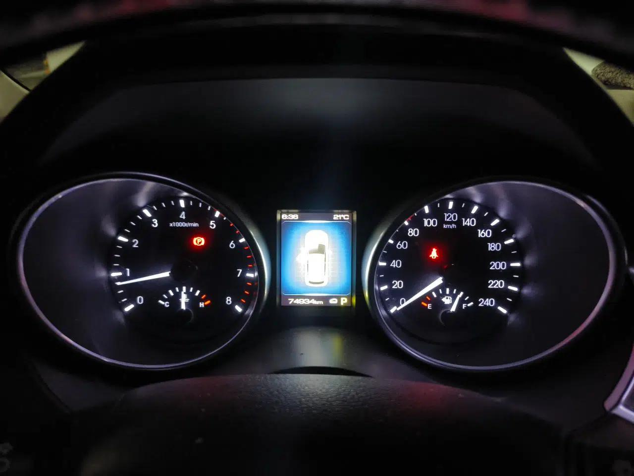 Haval H6 Coupe 2019 1.5T Automatic Two-Wheel Drive Ultra-Luxury Smart Connectivity Version China V Emission Standard — миниатюра 11