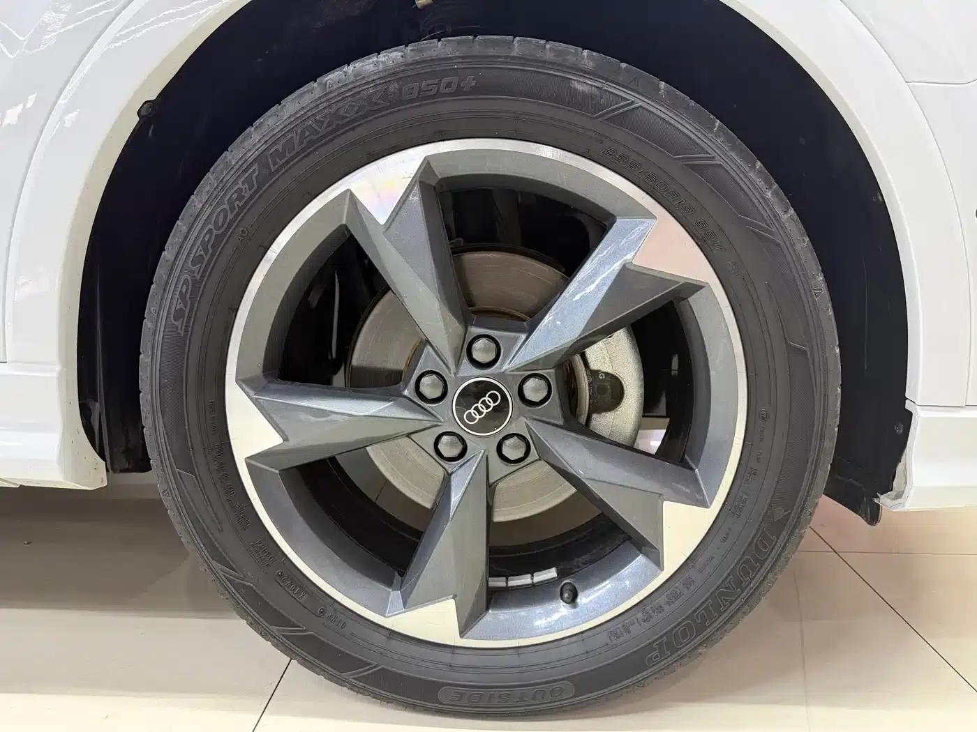 Audi Q3 2023 35 TFSI Fashion Dynamic (1.4T) — миниатюра 4