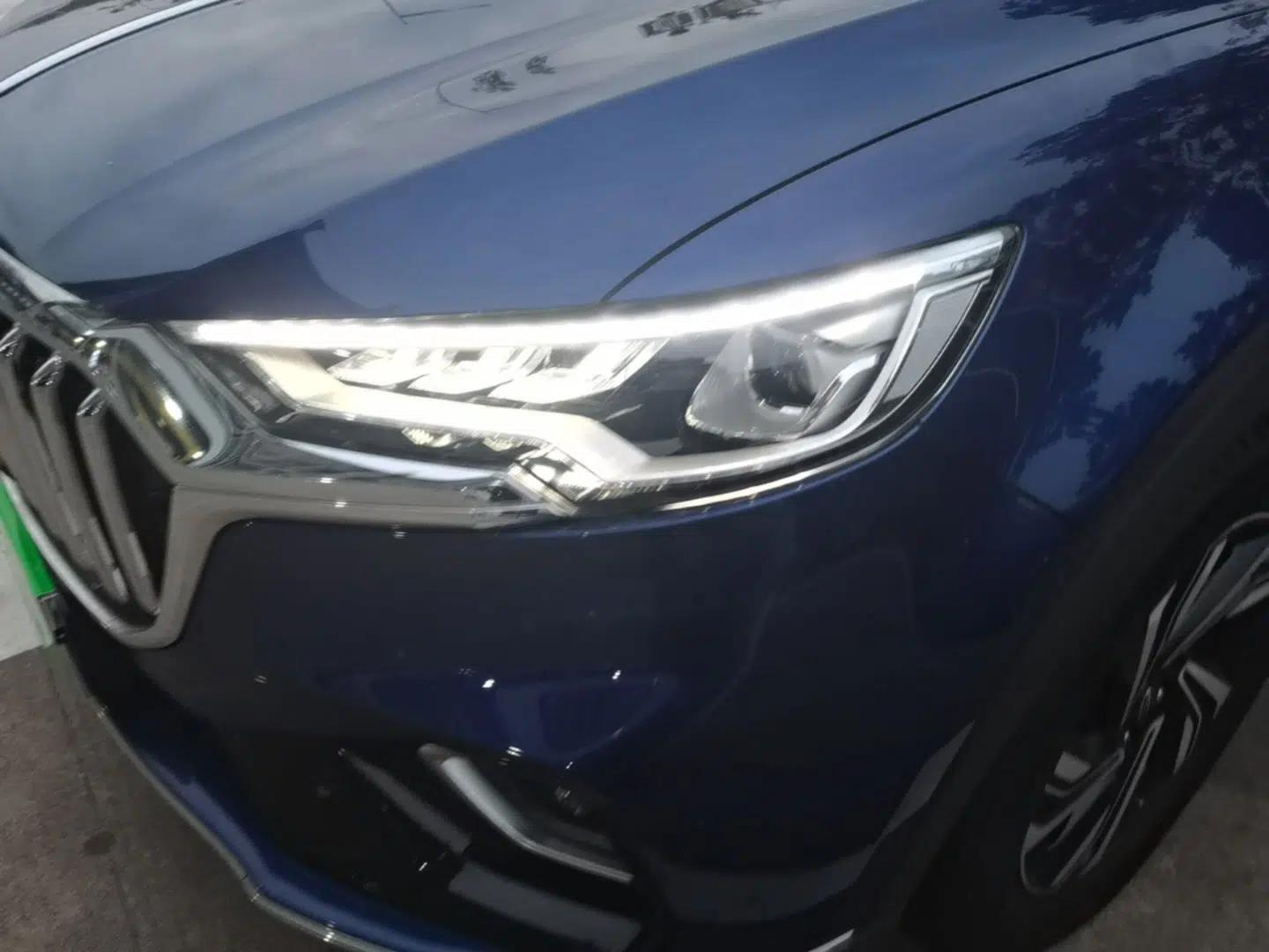 Hongqi HS5 2022 Revised Version 2.0T Smart Connect Flagship Edition — миниатюра 8