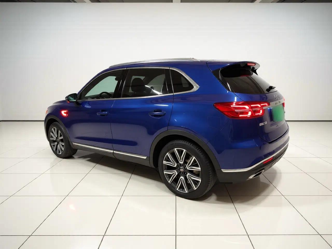 Hongqi HS5 2022 Facelifted Version 2.0T Smart Connect Flagship All-Wheel-Drive Edition — миниатюра 4