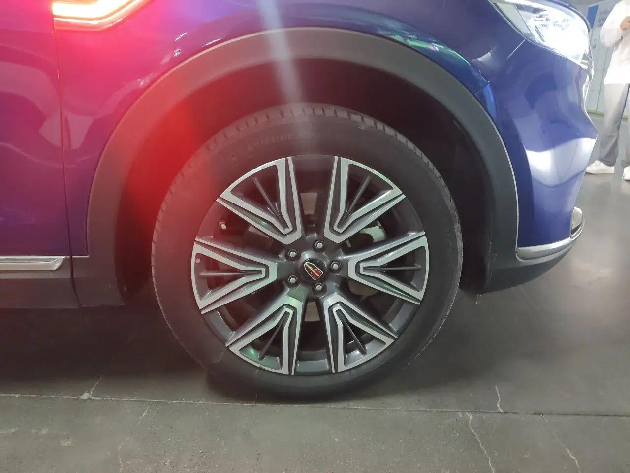 Hongqi HS5 2022 Facelifted Version 2.0T Smart Connect Flagship All-Wheel-Drive Edition — миниатюра 8