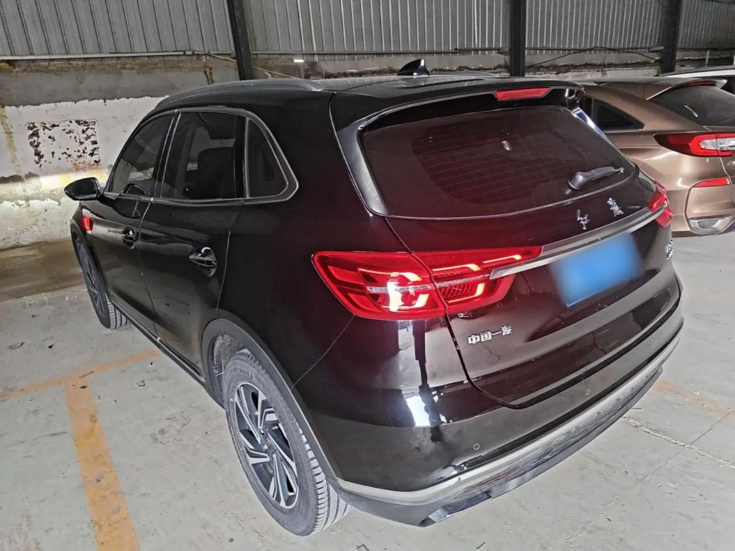 Hongqi HS5 2022 Revised Version 2.0T Smart Connect Flagship Edition — миниатюра 4