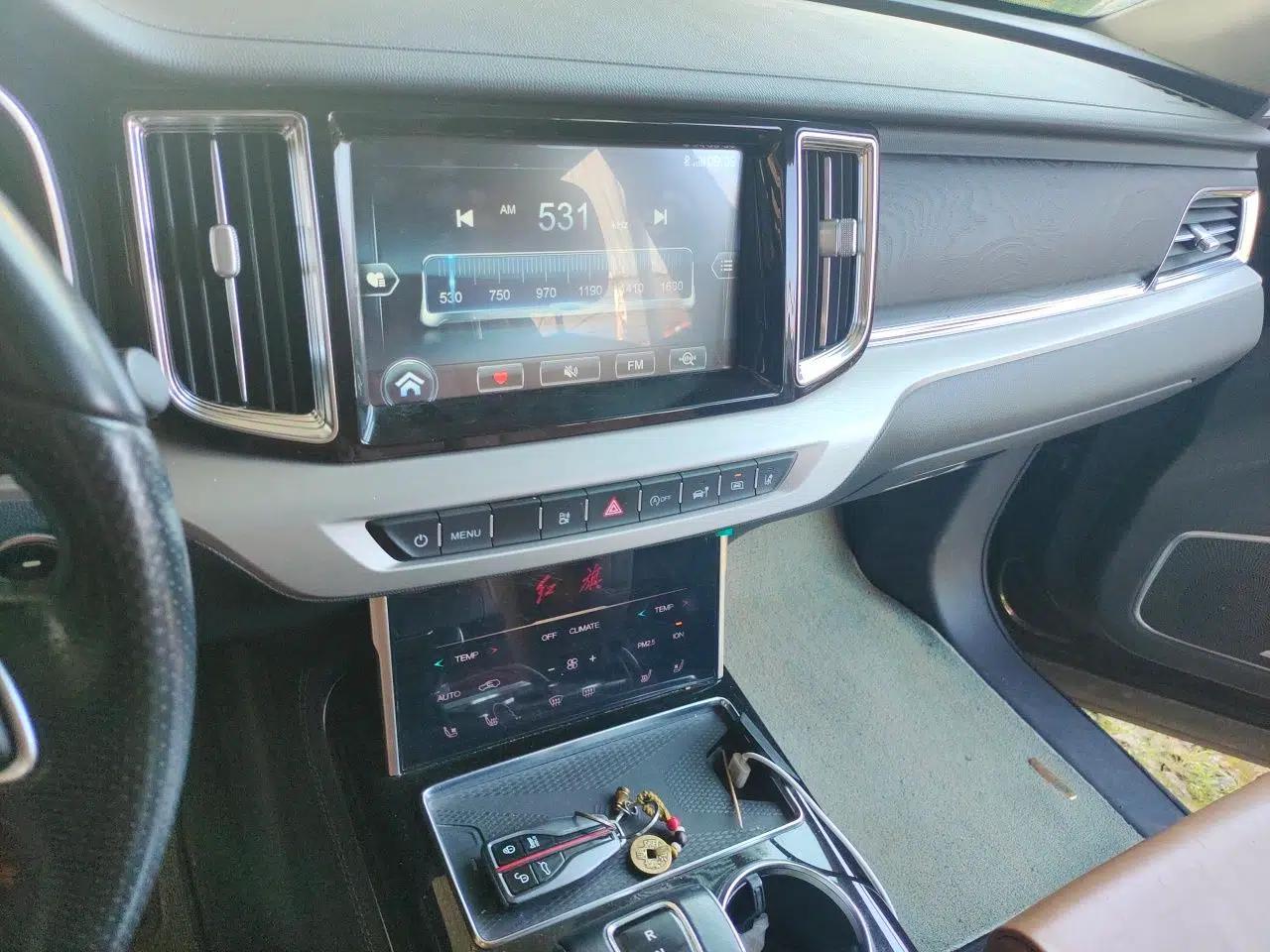 Hongqi HS7 2019 3.0T Automatic All-Wheel Drive Smart Connect Flagship Edition — миниатюра 13