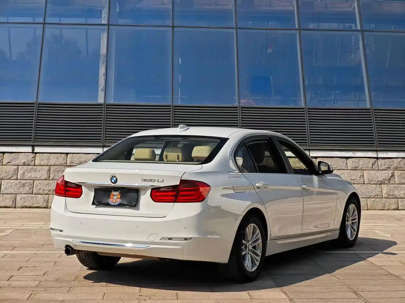 BMW 3 Series 2015 320Li Super Enjoyment Edition Fashion Model — миниатюра 4