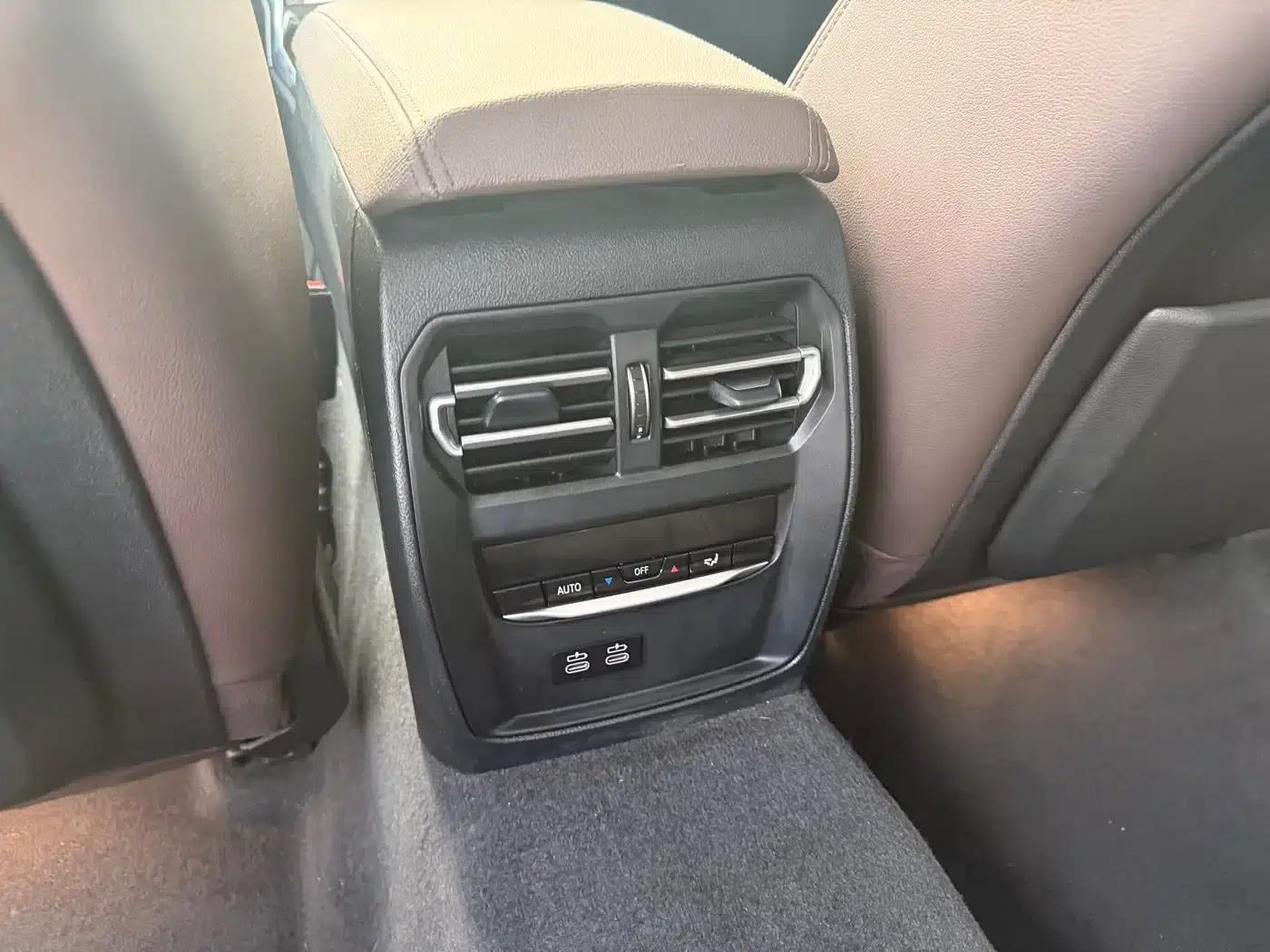 2021 BMW 3 Series 325Li M Sport Package — миниатюра 17