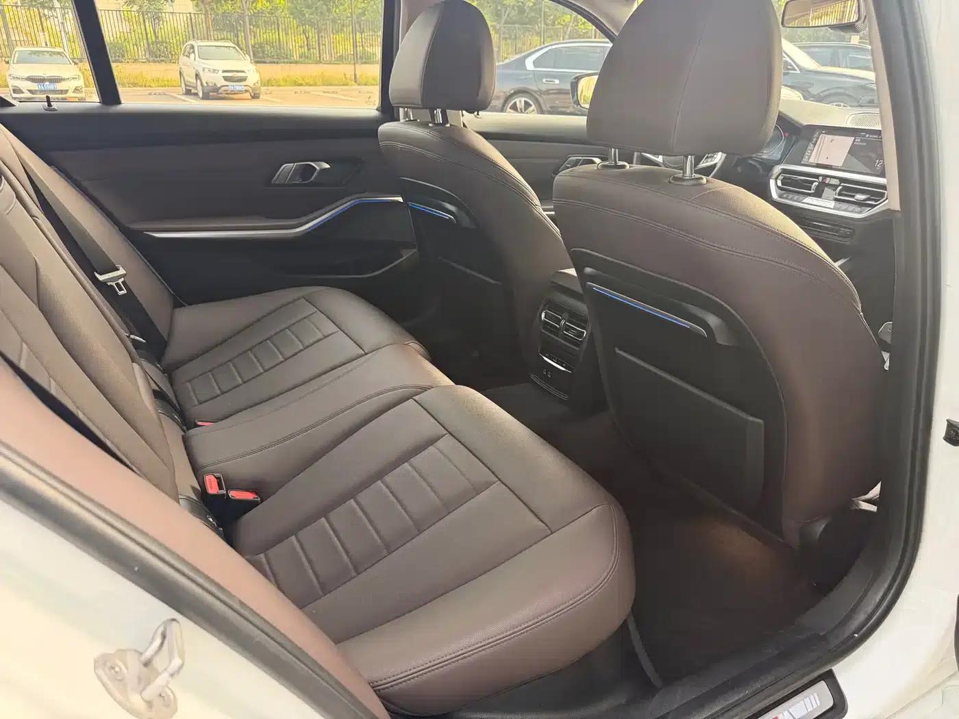 2021 BMW 3 Series 325Li M Sport Package — миниатюра 20