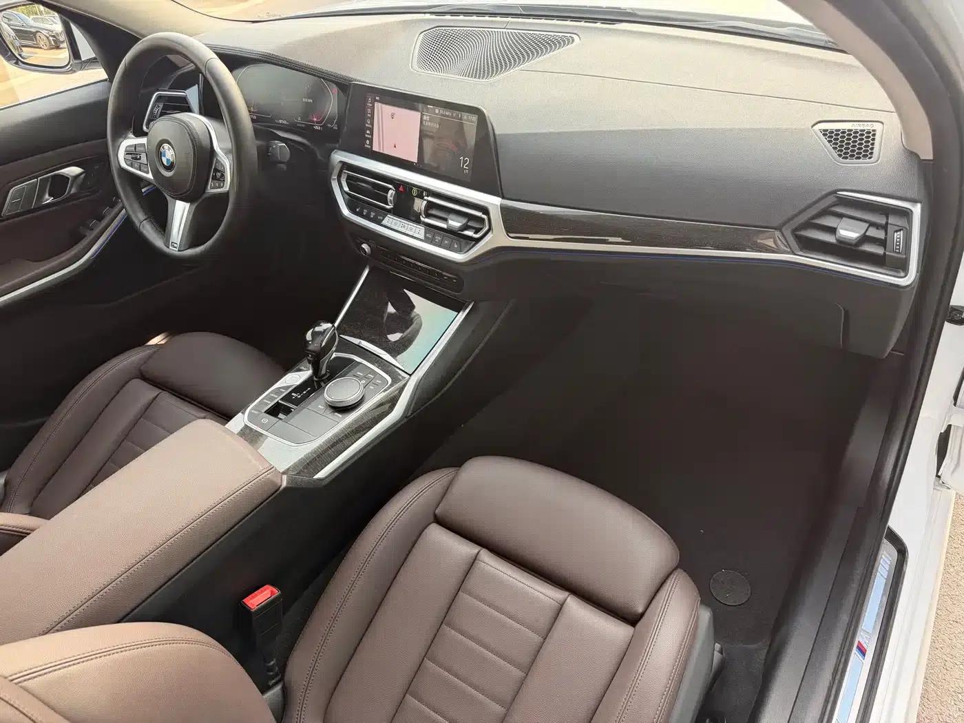 2021 BMW 3 Series 325Li M Sport Package — миниатюра 21
