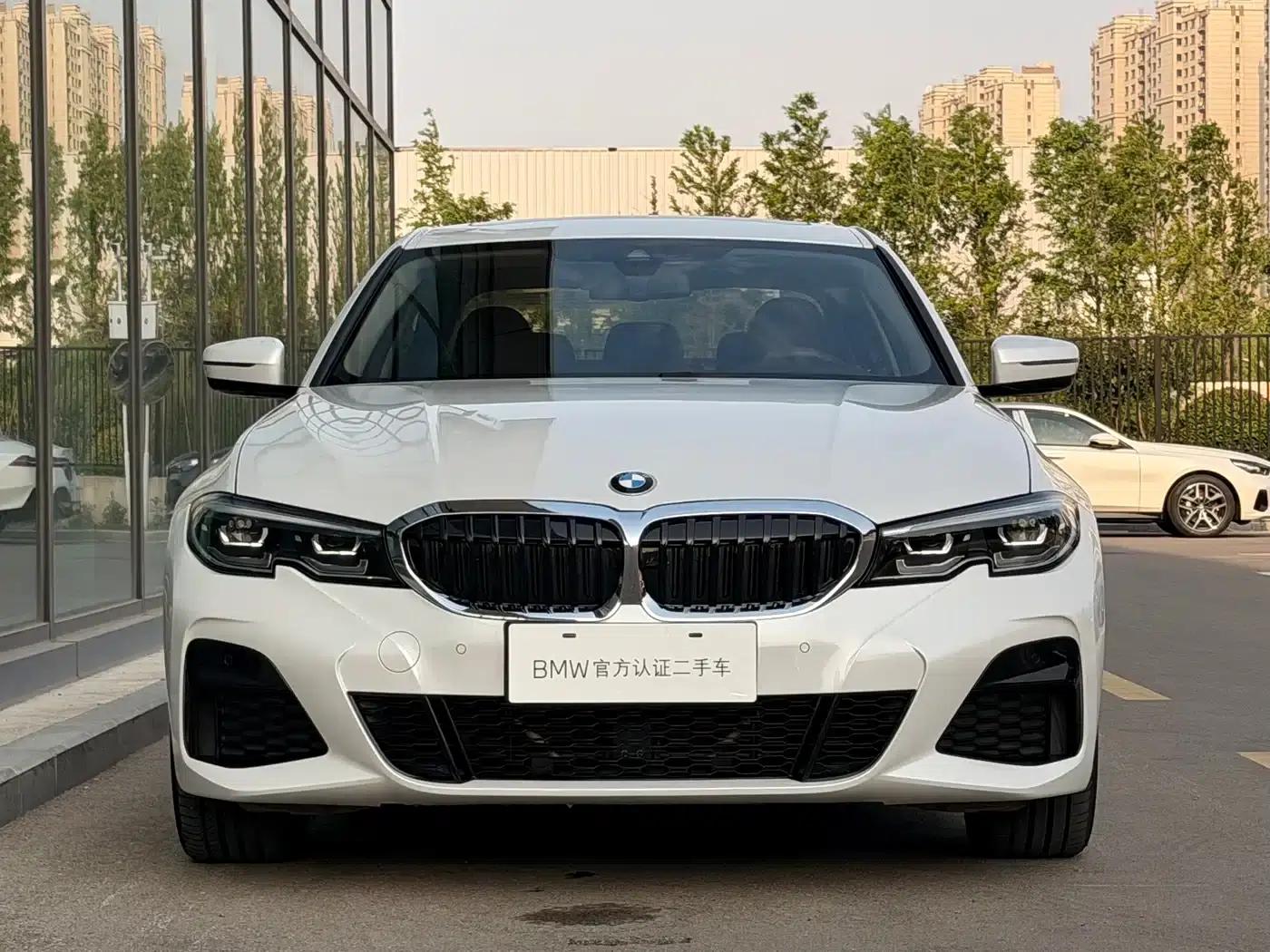 2021 BMW 3 Series 325Li M Sport Package — миниатюра 5