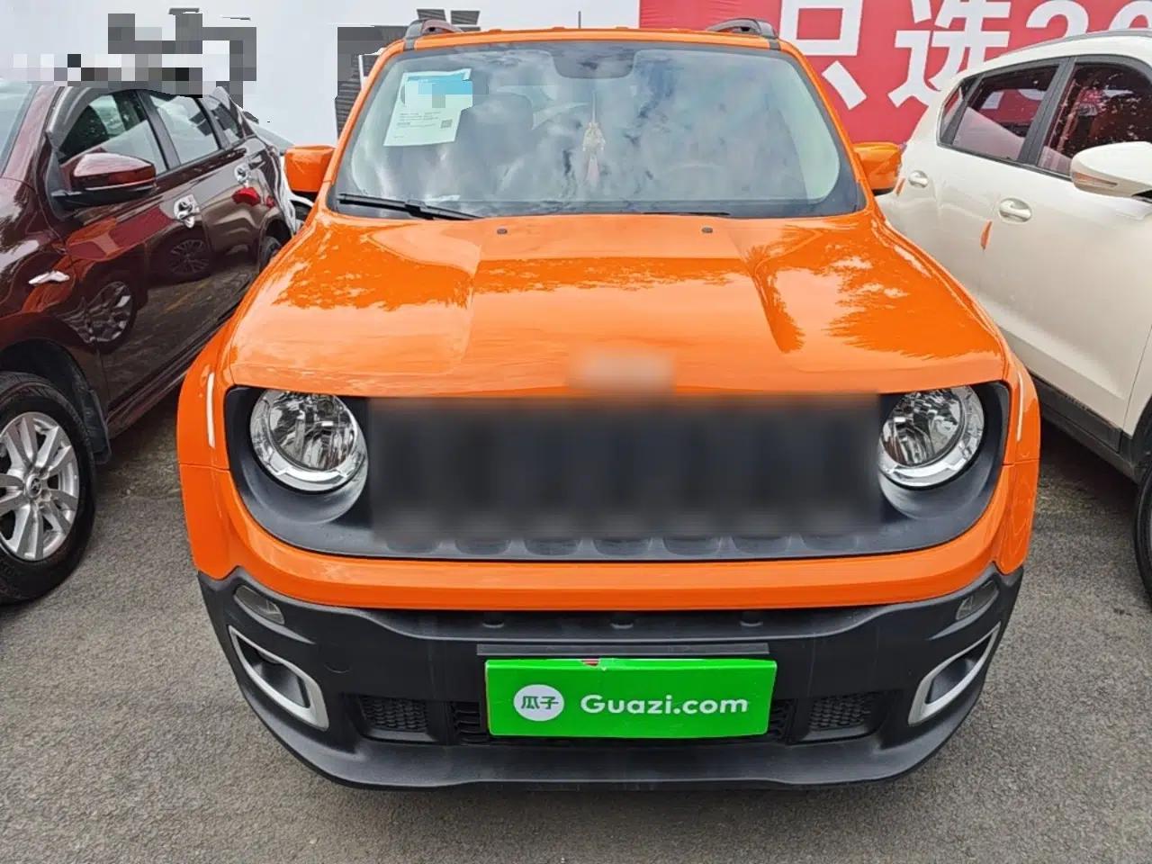 Jeep Renegade 2016 1.4T Automatic High-Energy Version — миниатюра 2