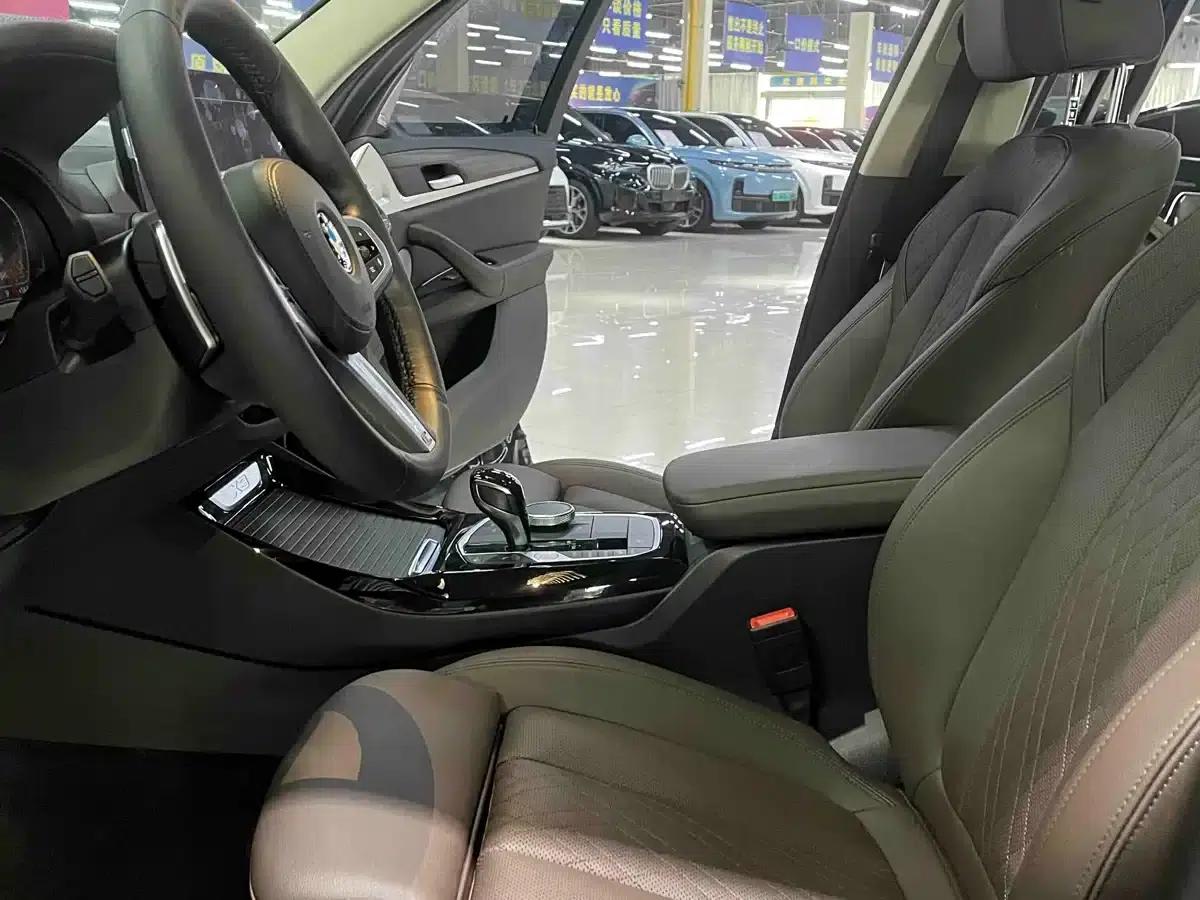 BMW X3 2022 xDrive30i Leading Edition M Sport Package — миниатюра 7