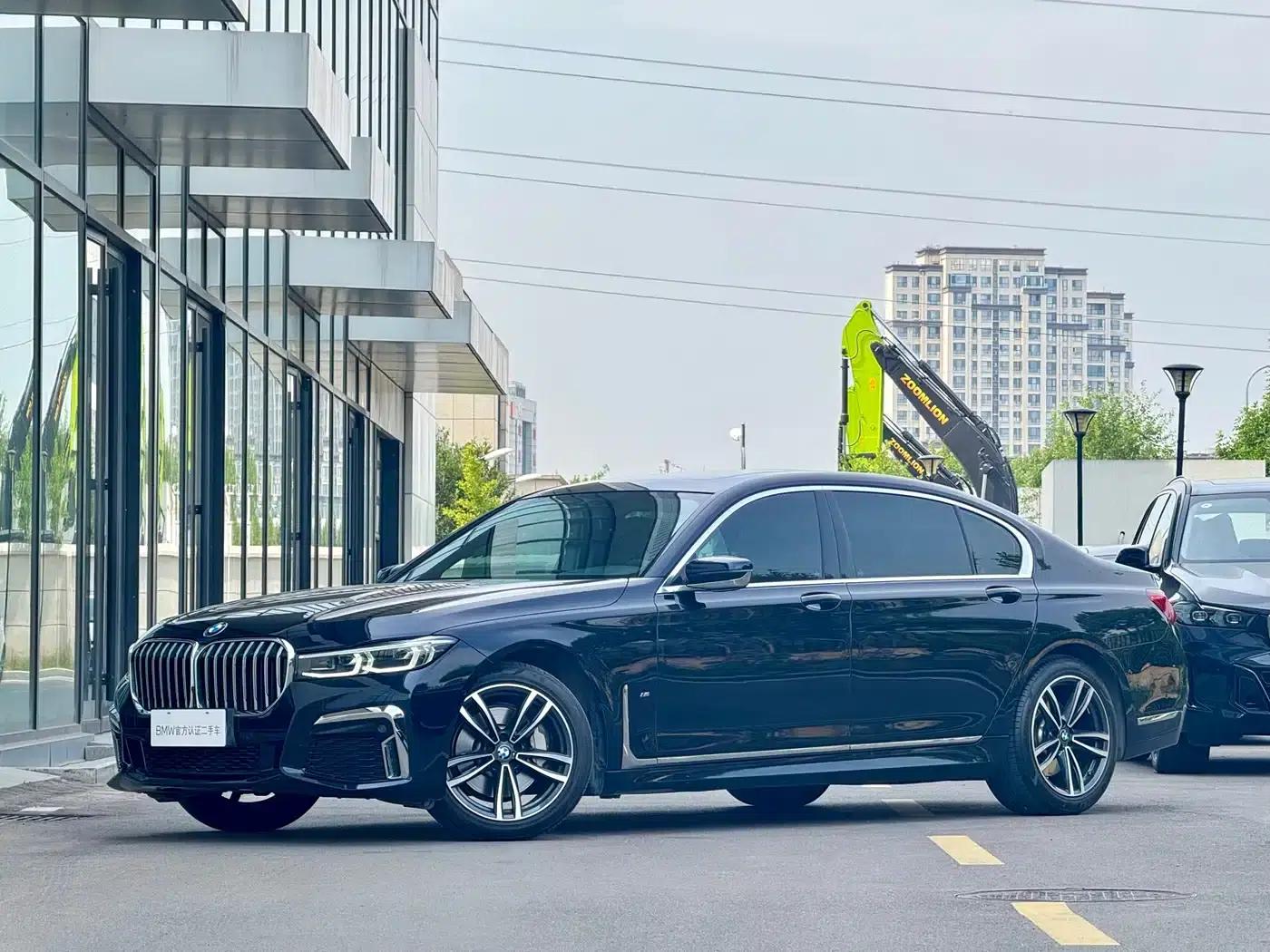 2019 BMW 7 Series Facelift 730Li M Sport Package — миниатюра 2