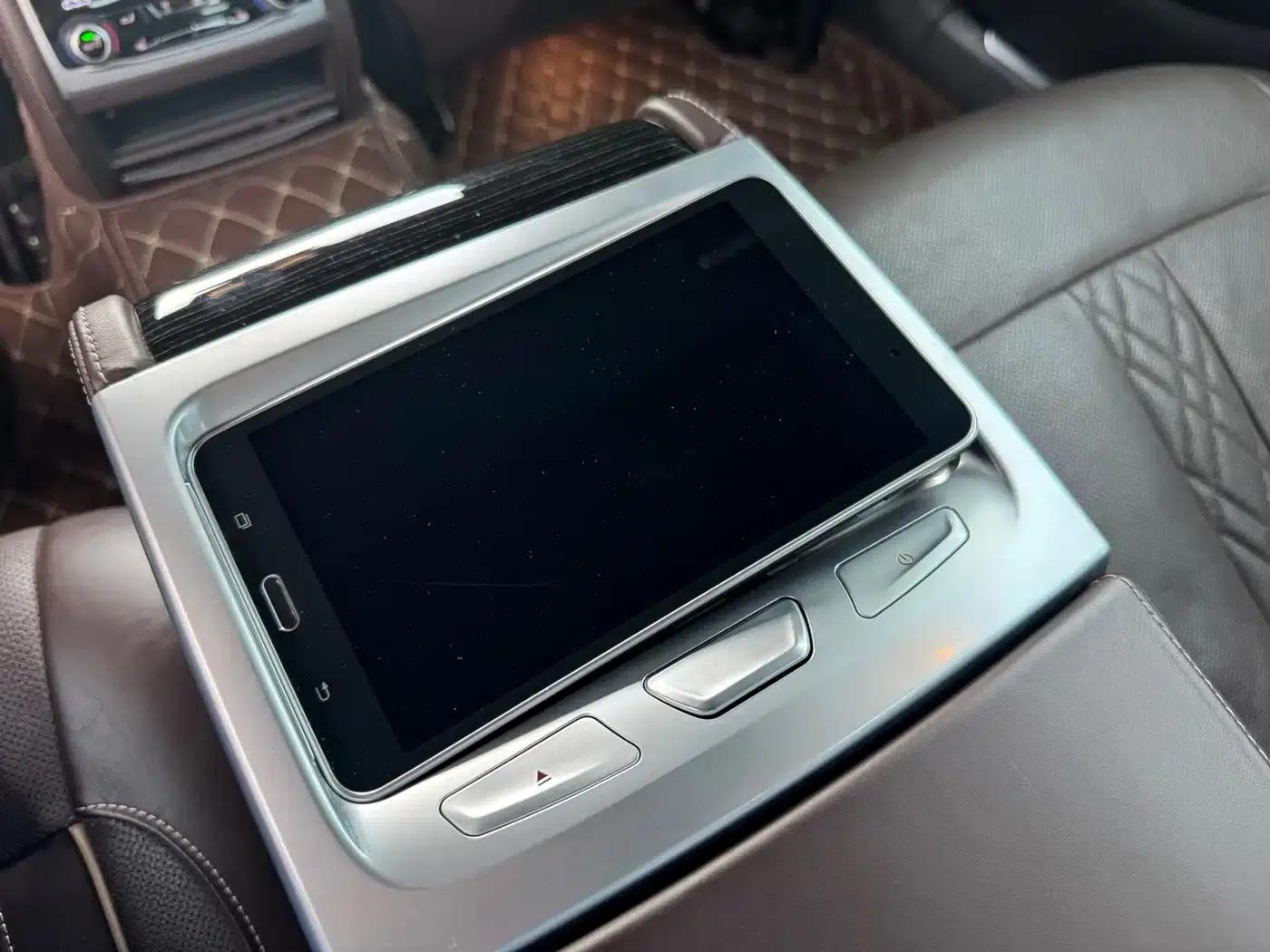 2019 BMW 7 Series Facelift 730Li M Sport Package — миниатюра 20