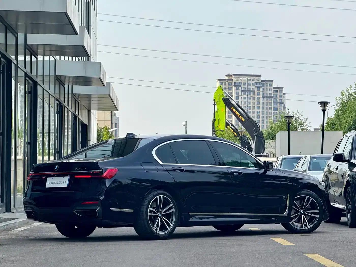 2019 BMW 7 Series Facelift 730Li M Sport Package — миниатюра 22