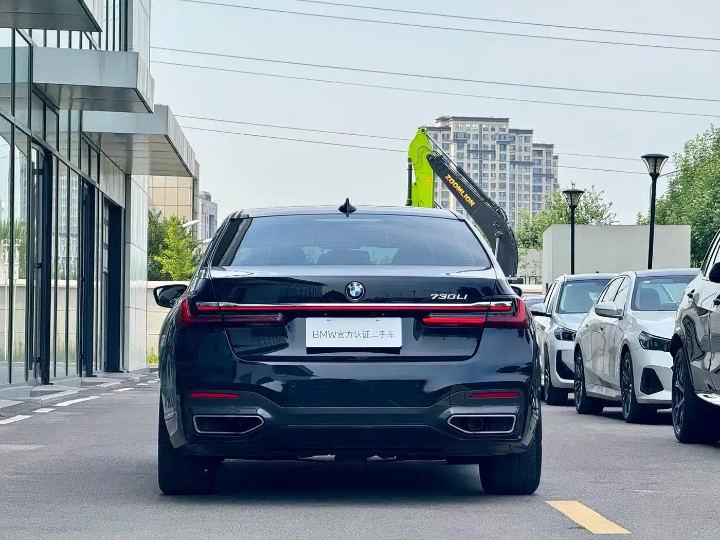 2019 BMW 7 Series Facelift 730Li M Sport Package — миниатюра 23