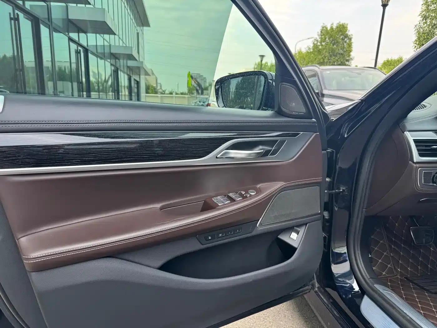 2019 BMW 7 Series Facelift 730Li M Sport Package — миниатюра 7