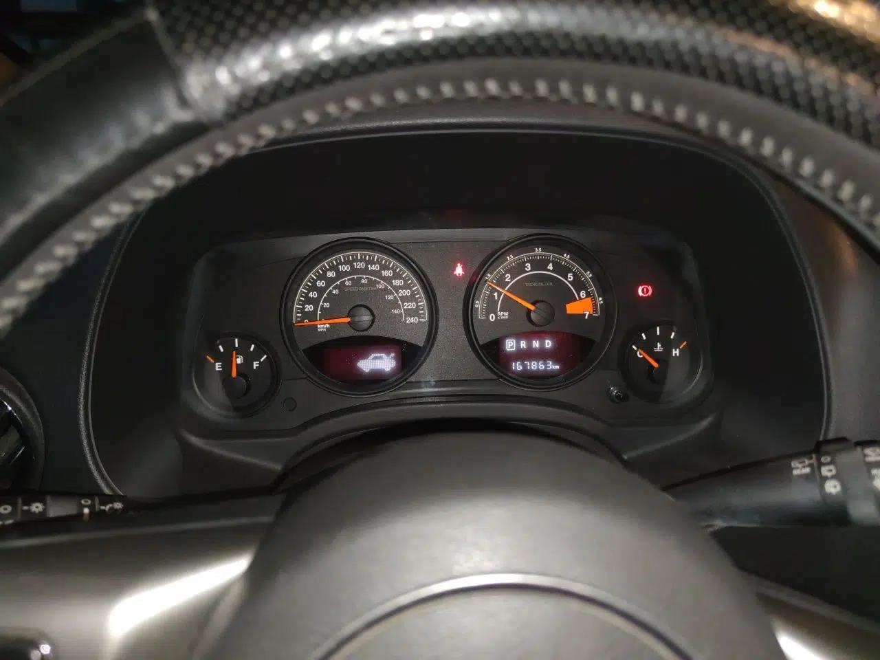 Jeep Patriot 2015 2.0L Sport Edition — миниатюра 11