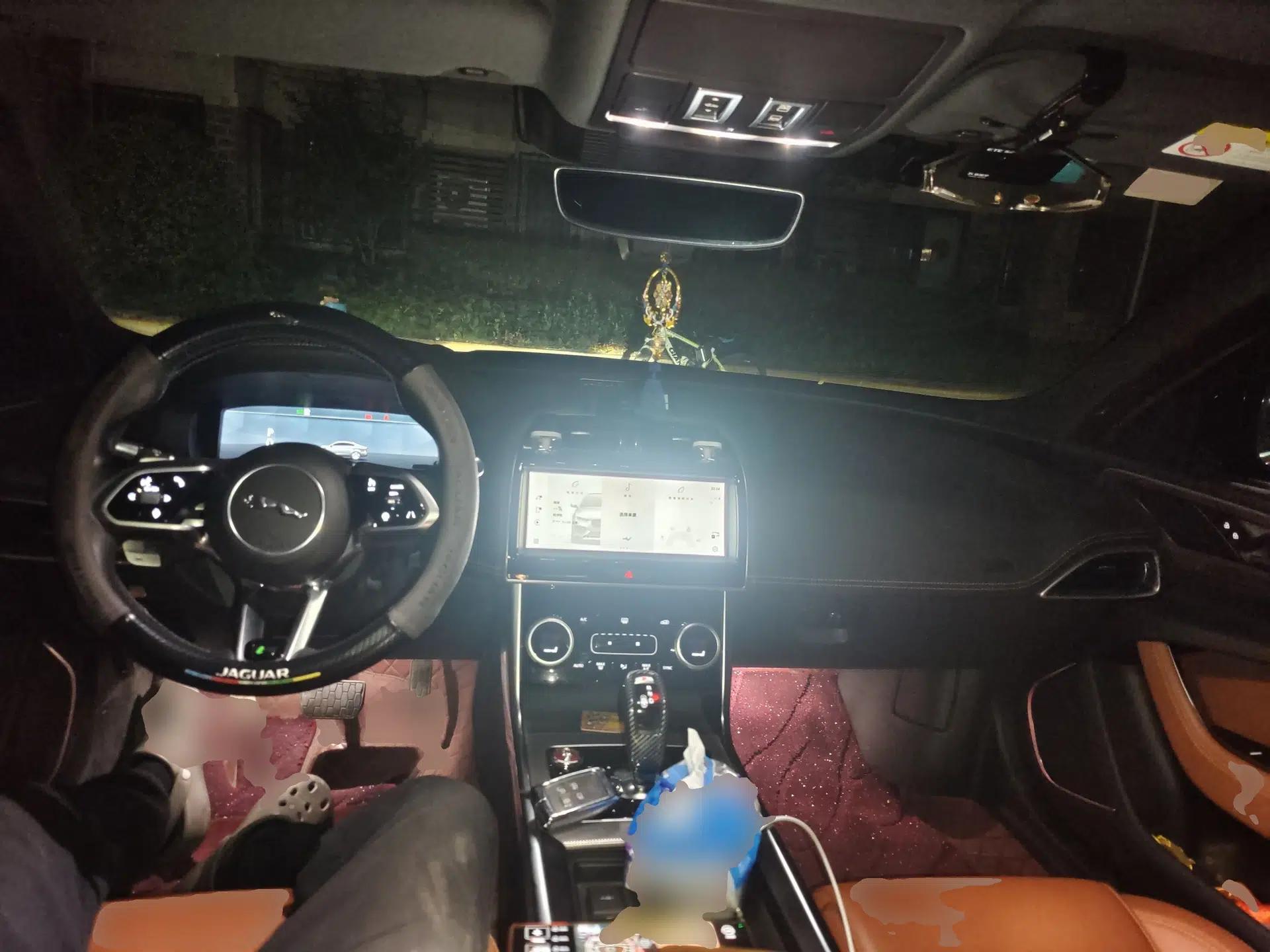Jaguar XEL 2021 2.0T 250 PS R-DYNAMIC S Advanced Sport Edition — миниатюра 9