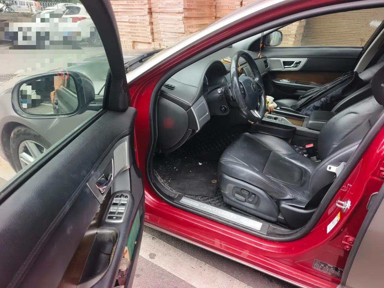 Jaguar XF 2014 XF 2.0T Prestige Edition — миниатюра 16