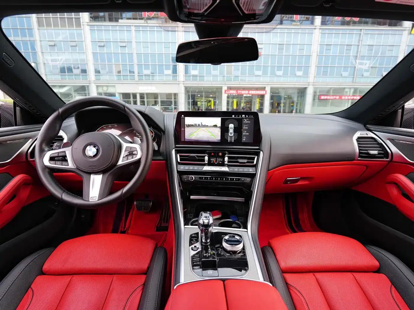 2022 BMW 8 Series 840i Coupe M Sport Package — миниатюра 9