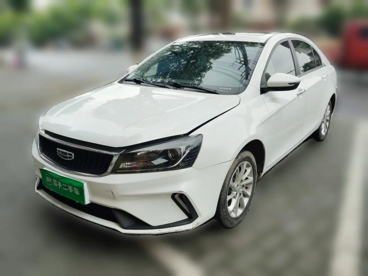 Geely Auto Emgrand 2021 UP 1.5L Manual Luxury Model — миниатюра 1