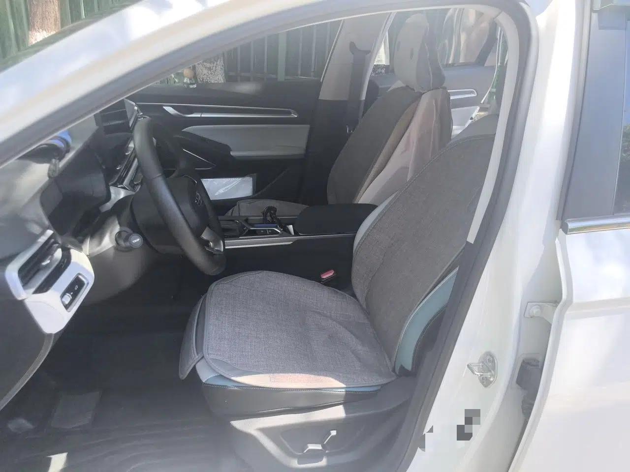Geely Auto Emgrand 2023 4th Generation Champion Edition 1.5L CVT Flagship Model — миниатюра 15