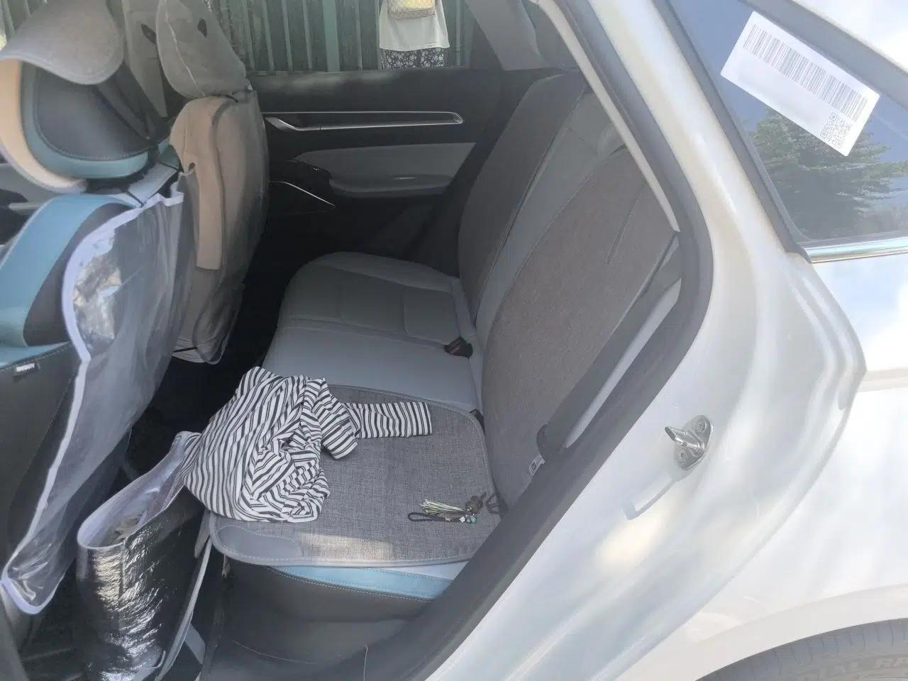 Geely Auto Emgrand 2023 4th Generation Champion Edition 1.5L CVT Flagship Model — миниатюра 17