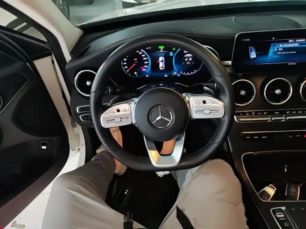 2020 Mercedes-Benz C-Class C 260 L Sport Edition — миниатюра 11