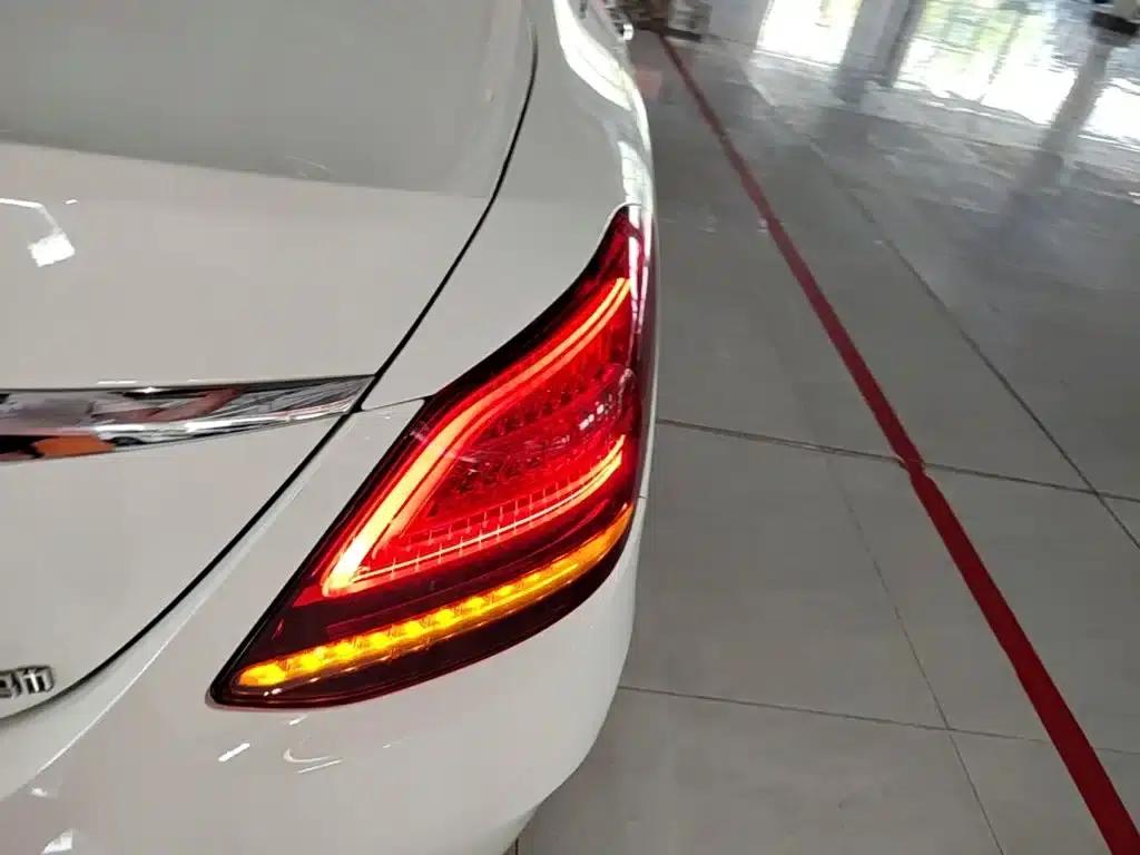 2020 Mercedes-Benz C-Class C 260 L Sport Edition — миниатюра 8