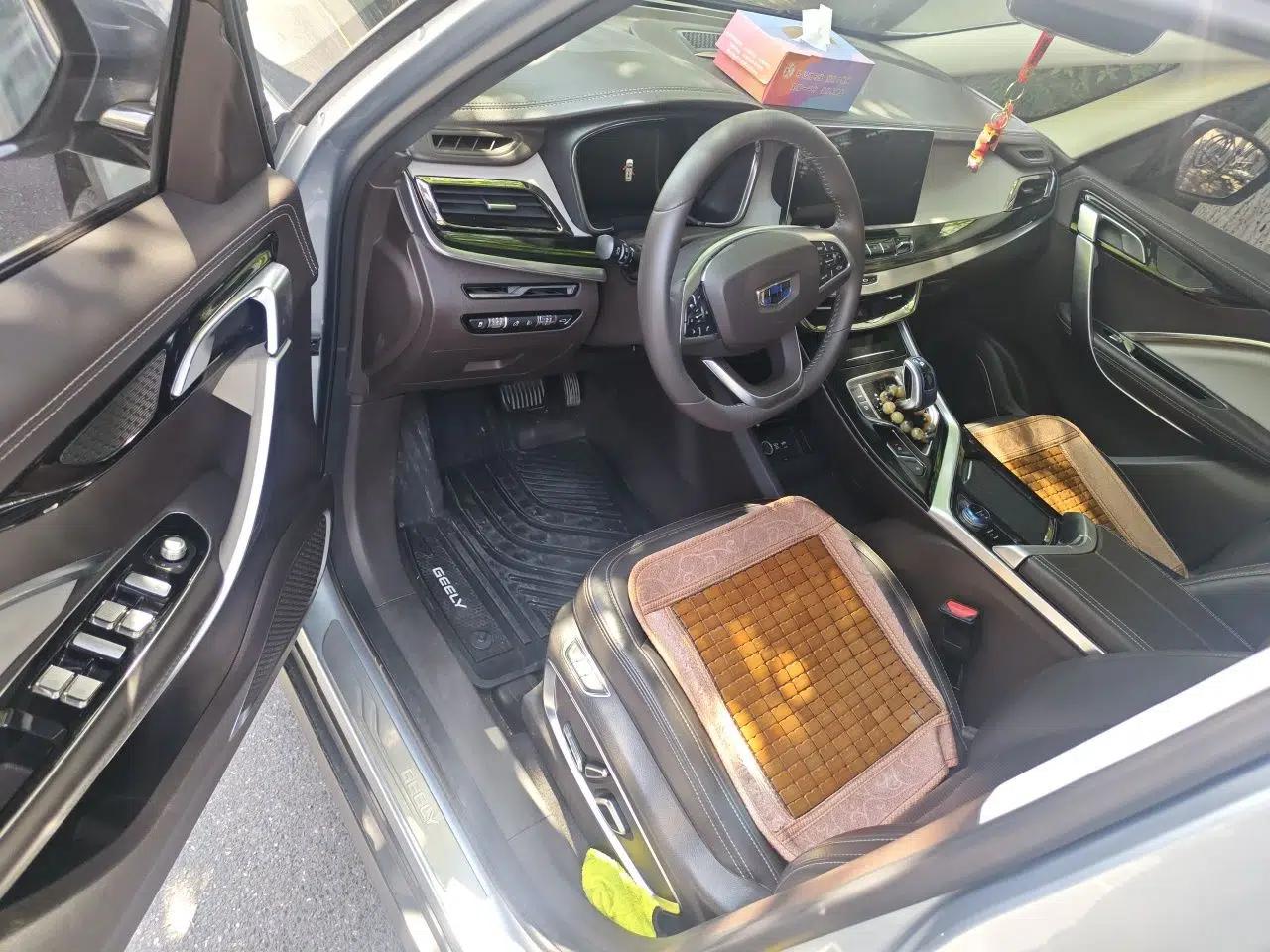 Geely Auto Jiajie New Energy 2019 1.5TD PHEV Deluxe Edition — миниатюра 16