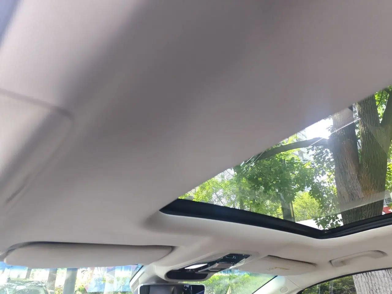 Geely Auto Jiajie New Energy 2019 1.5TD PHEV Deluxe Edition — миниатюра 18
