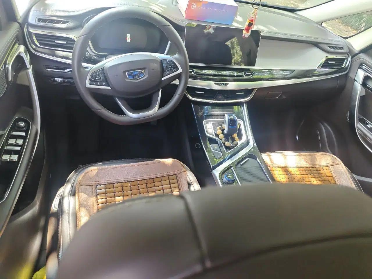 Geely Auto Jiajie New Energy 2019 1.5TD PHEV Deluxe Edition — миниатюра 9
