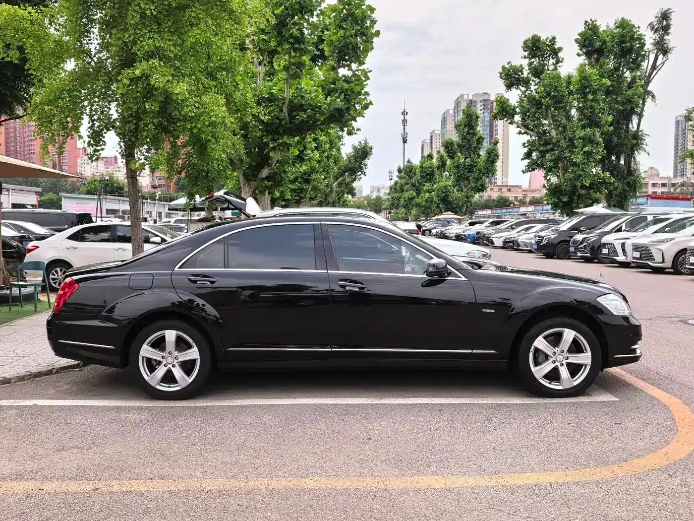 2012 Mercedes-Benz S-Class S 350 L 4MATIC Grand Edition — миниатюра 3