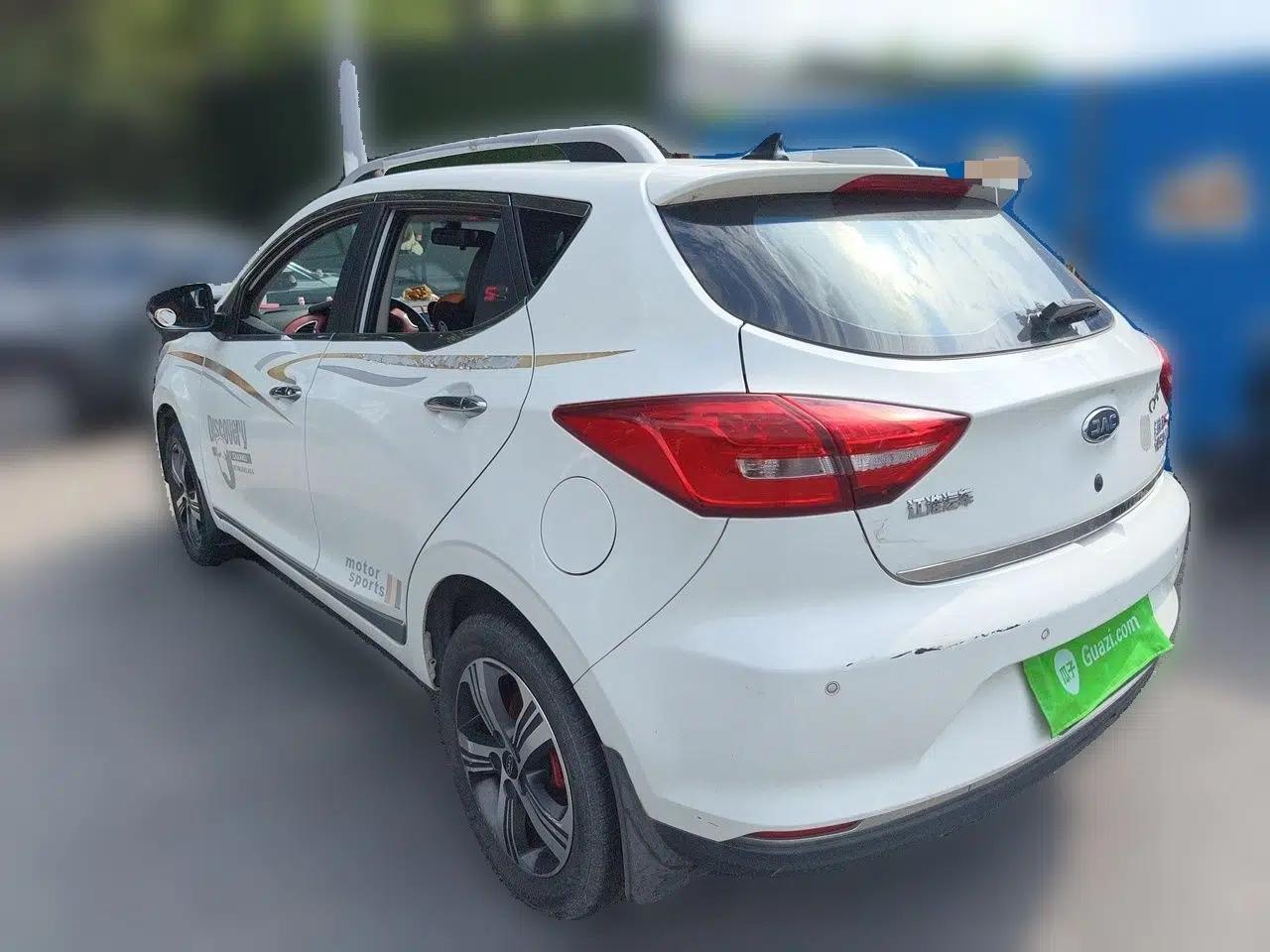 JAC Group Refine S2 2018 Smart Drive Edition 1.5L Manual Luxury Smart Model — миниатюра 4