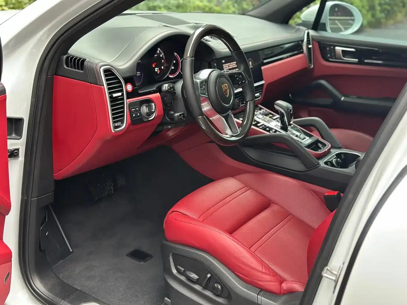 2022 Cayenne 3.0T Platinum Edition — миниатюра 10