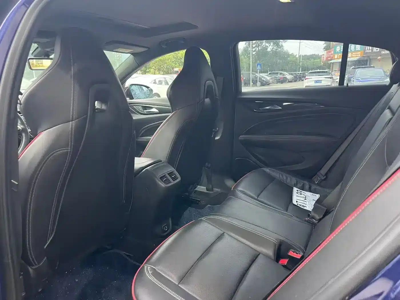Buick Regal 2020 GS 28T Elite — миниатюра 9