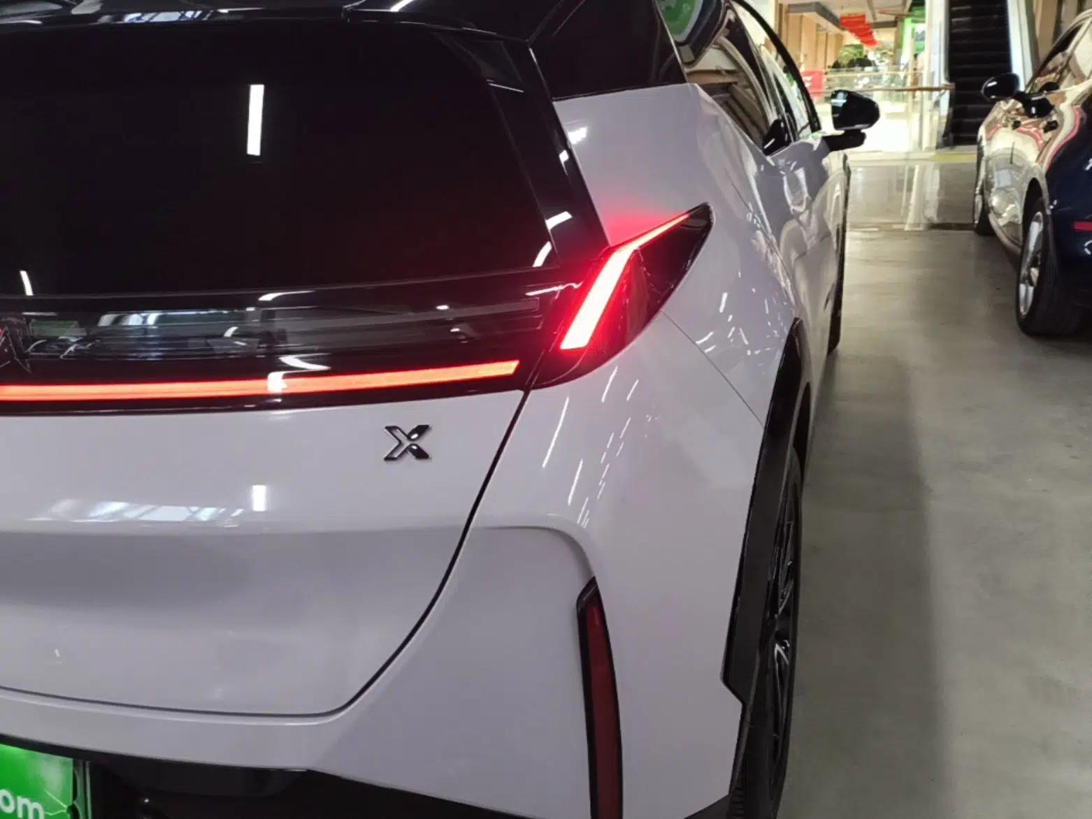 Zeekr X 2024 Four-Seat Rear-Drive Version — миниатюра 9