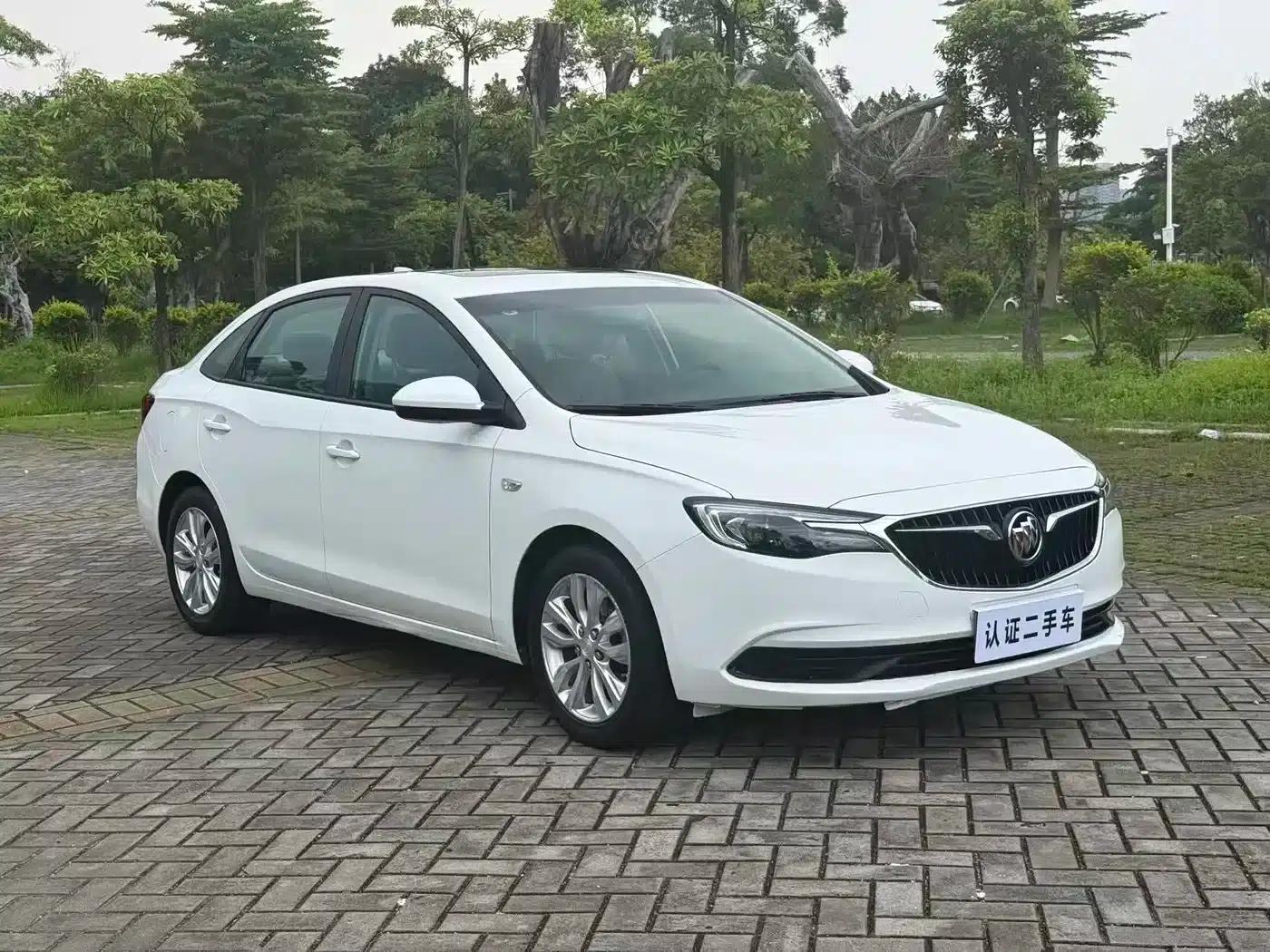 Buick Excelle 2019 15T Dual-Clutch Connected Elite Model (China VI Emission Standard) — миниатюра 3