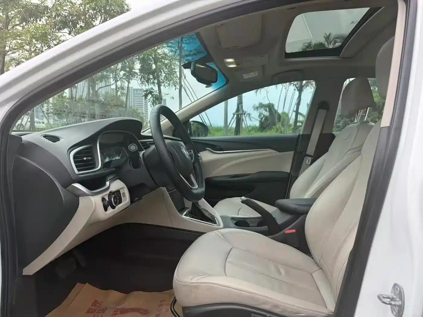 Buick Excelle 2019 15T Dual-Clutch Connected Elite Model (China VI Emission Standard) — миниатюра 4