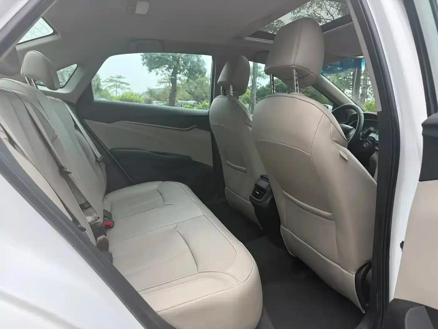Buick Excelle 2019 15T Dual-Clutch Connected Elite Model (China VI Emission Standard) — миниатюра 7