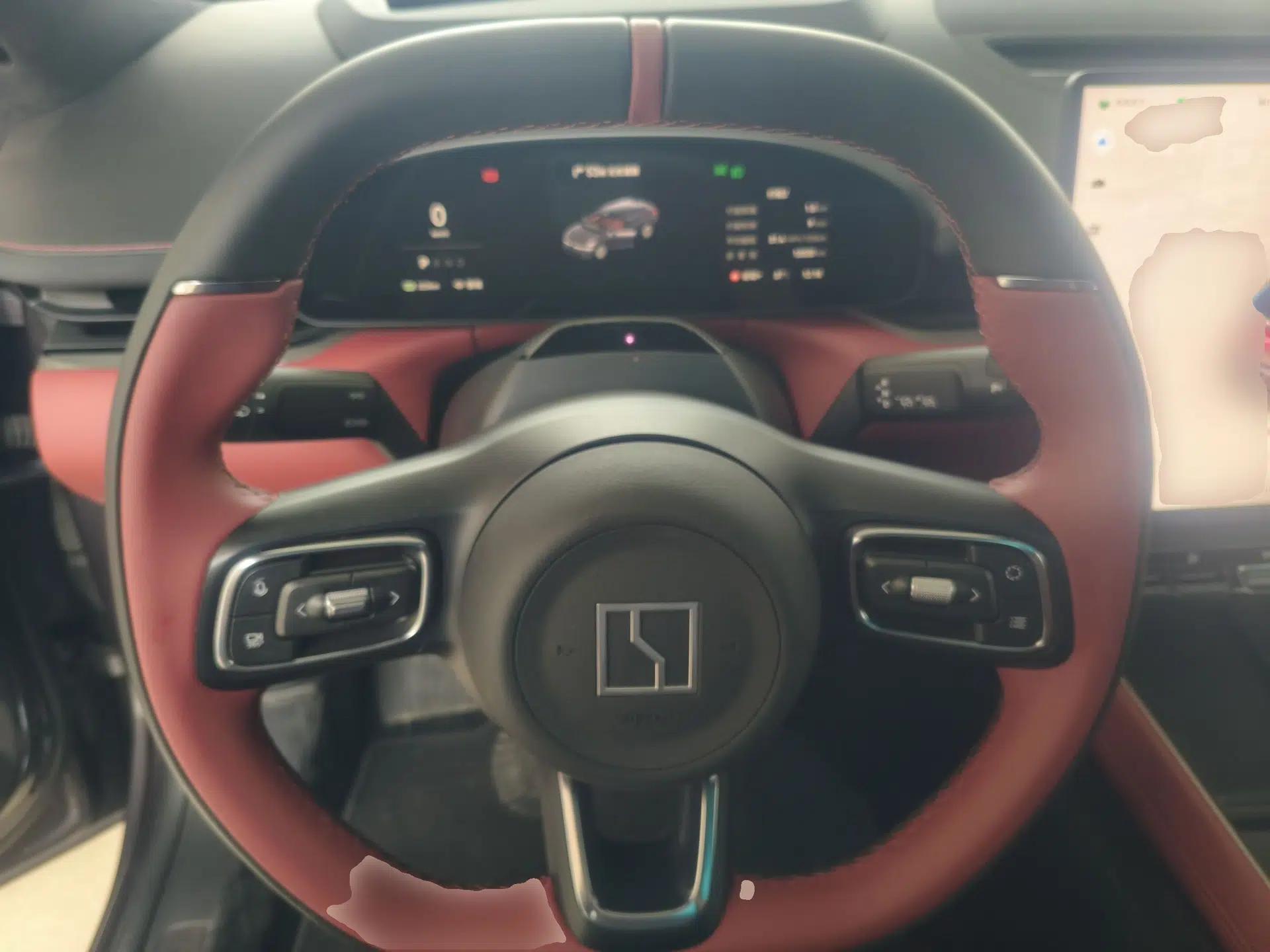 Zeekr 007GT 2025 Four-Wheel Drive Intelligent Driving Version 75 kWh — миниатюра 18