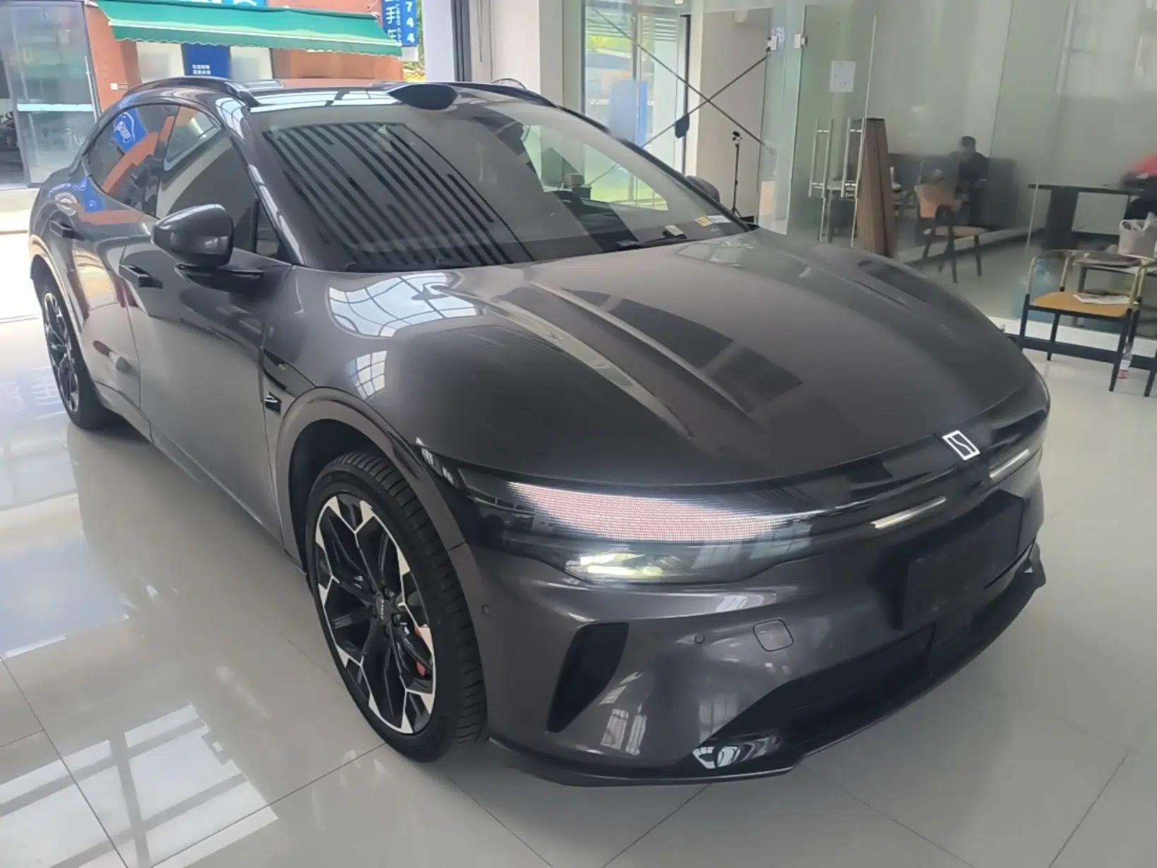 Zeekr 007GT 2025 Four-Wheel Drive Intelligent Driving Version 75 kWh — миниатюра 3