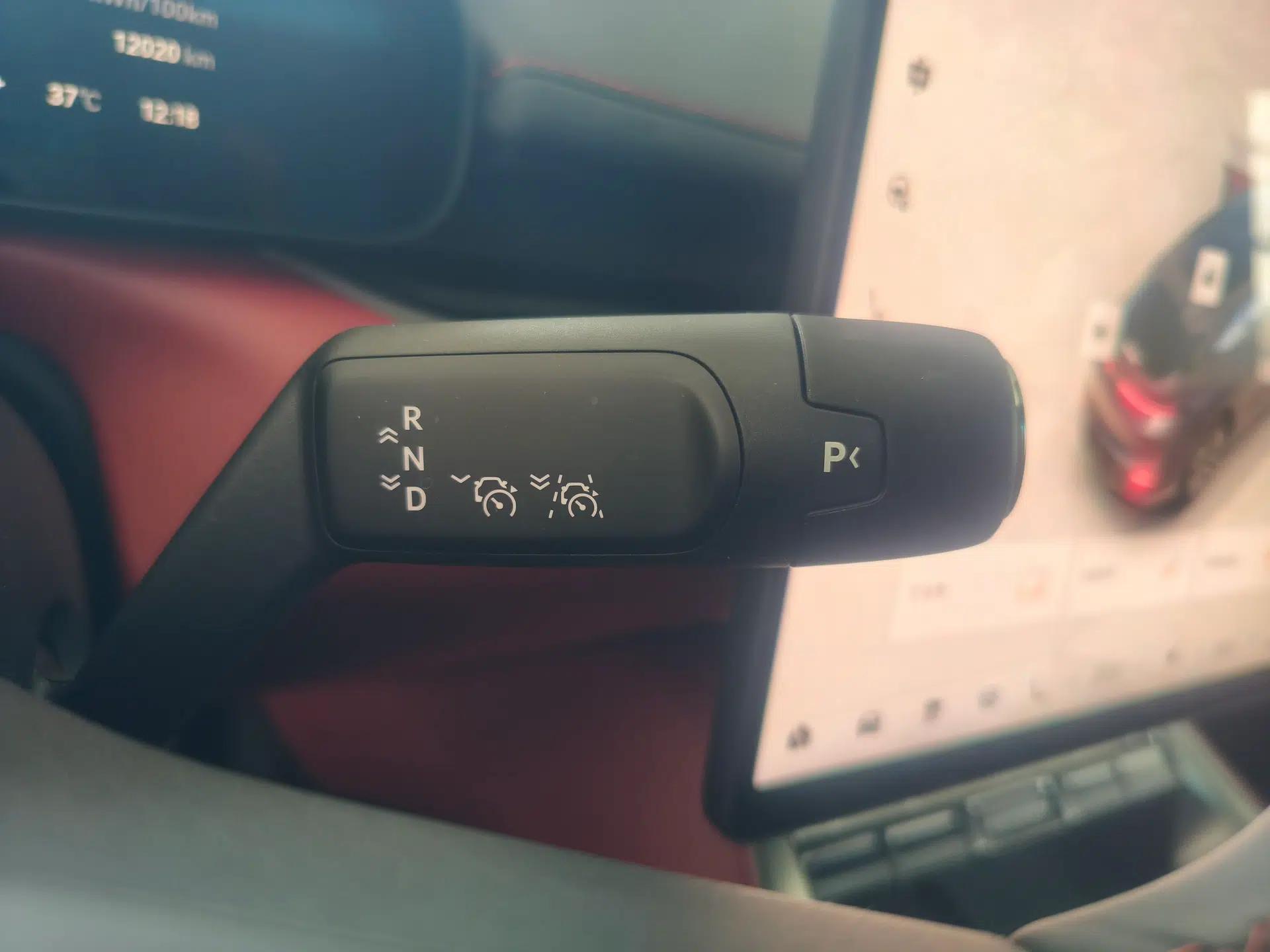 Zeekr 007GT 2025 Four-Wheel Drive Intelligent Driving Version 75 kWh — миниатюра 21