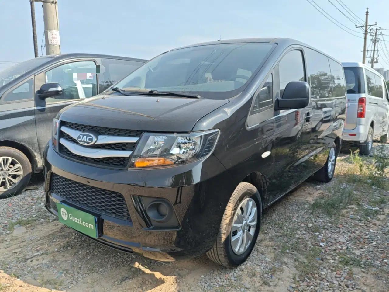 JAC Refine M3 2019 Creator Edition 1.8L Luxury Model — миниатюра 1